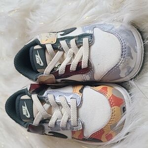 Nike Dunk Low GS SE Sail baby Sneakers Camo  Size 7c Shoes DB1902-100